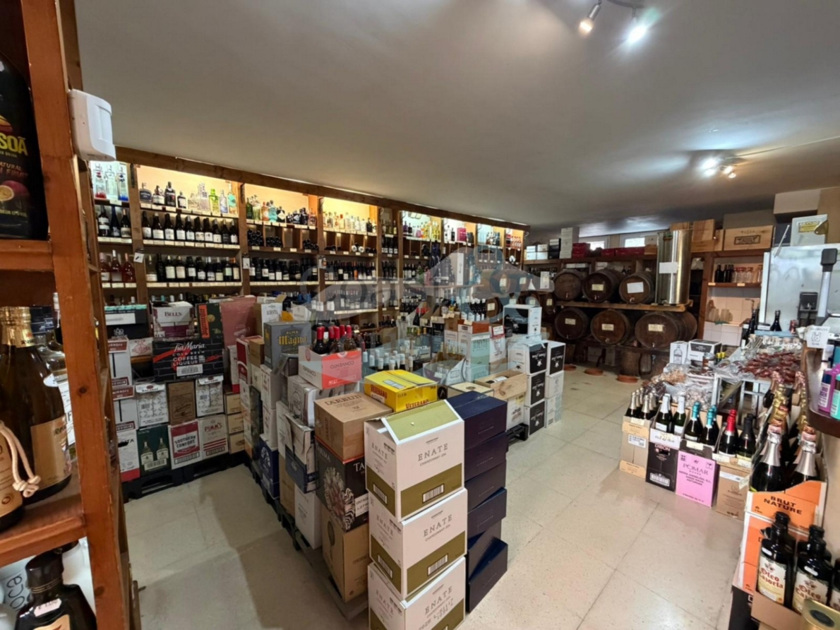 Commercial property for sale in Moraira