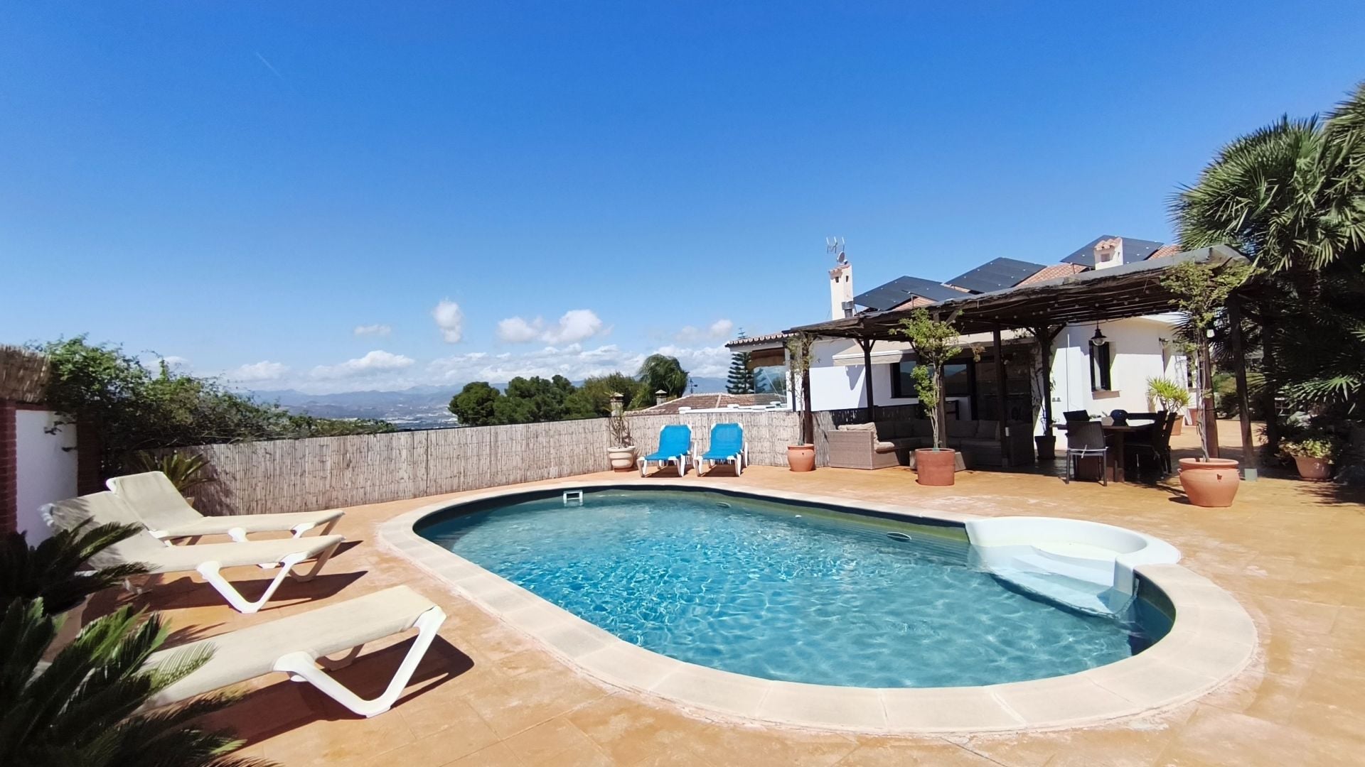 Villa for sale in Alhaurín de la Torre