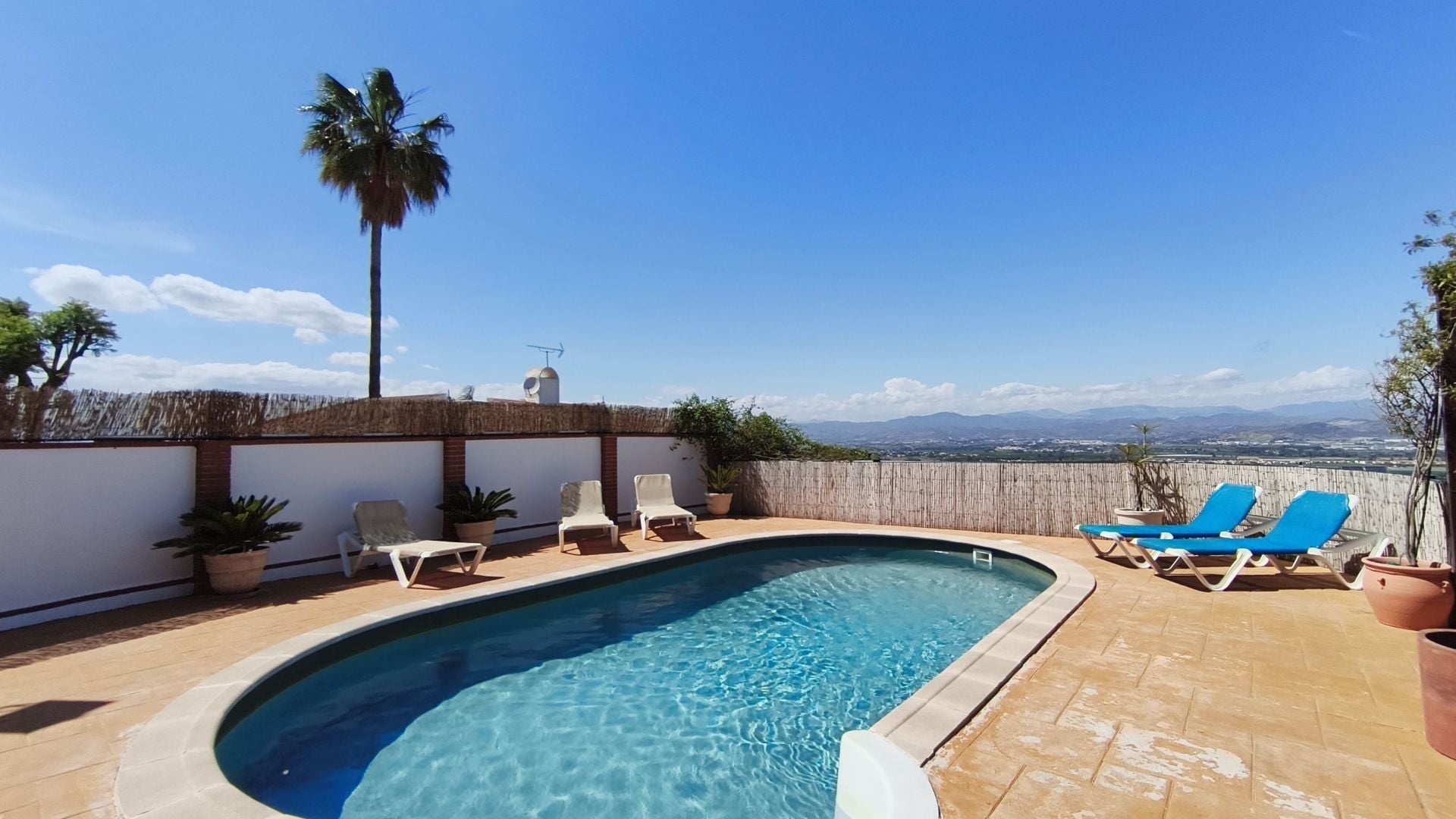 Villa for sale in Alhaurín de la Torre