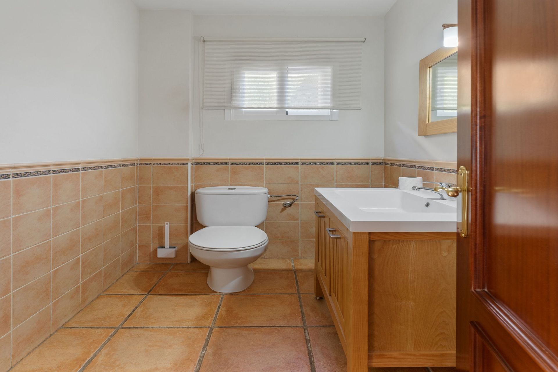 Villa for sale in Coín