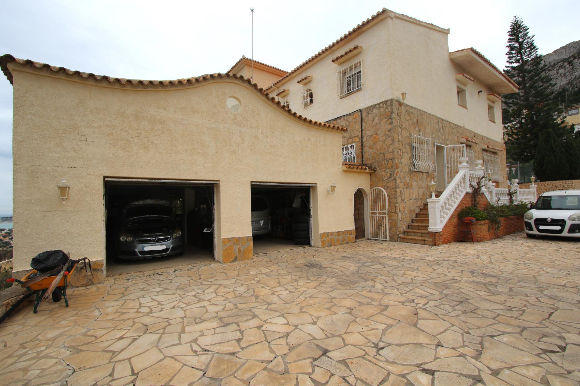 Villa for sale in Calpe