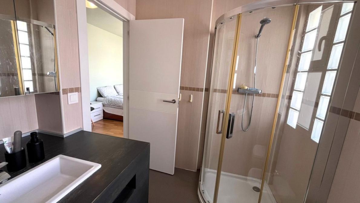 Villa for sale in Albir