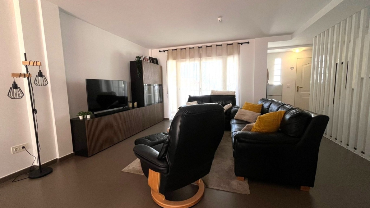 Villa for sale in Albir