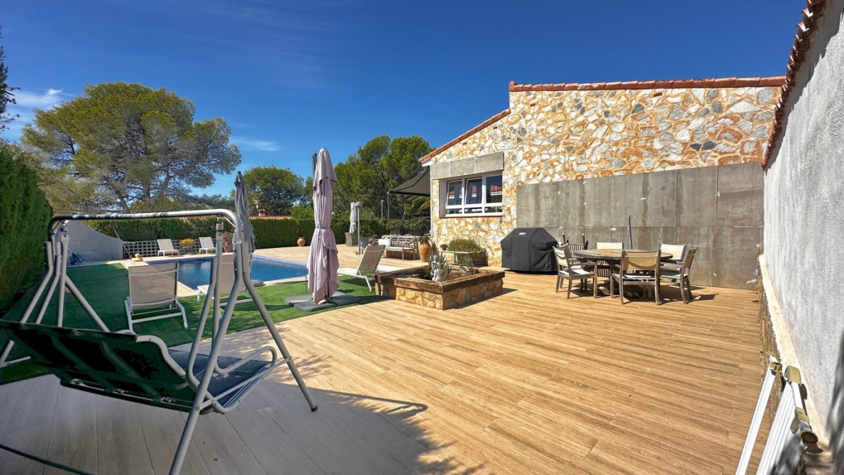 Villa for sale in La Nucia