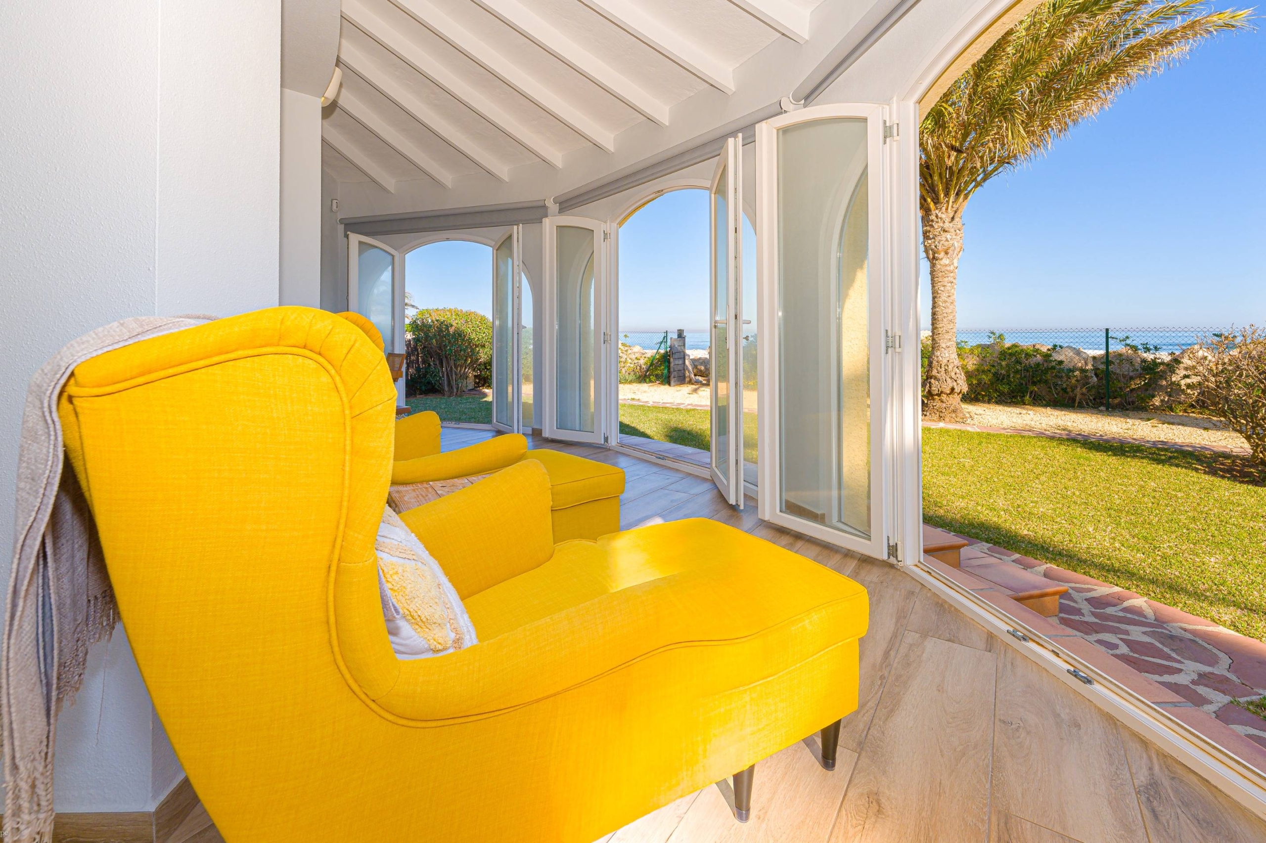 Villa for sale in Denia