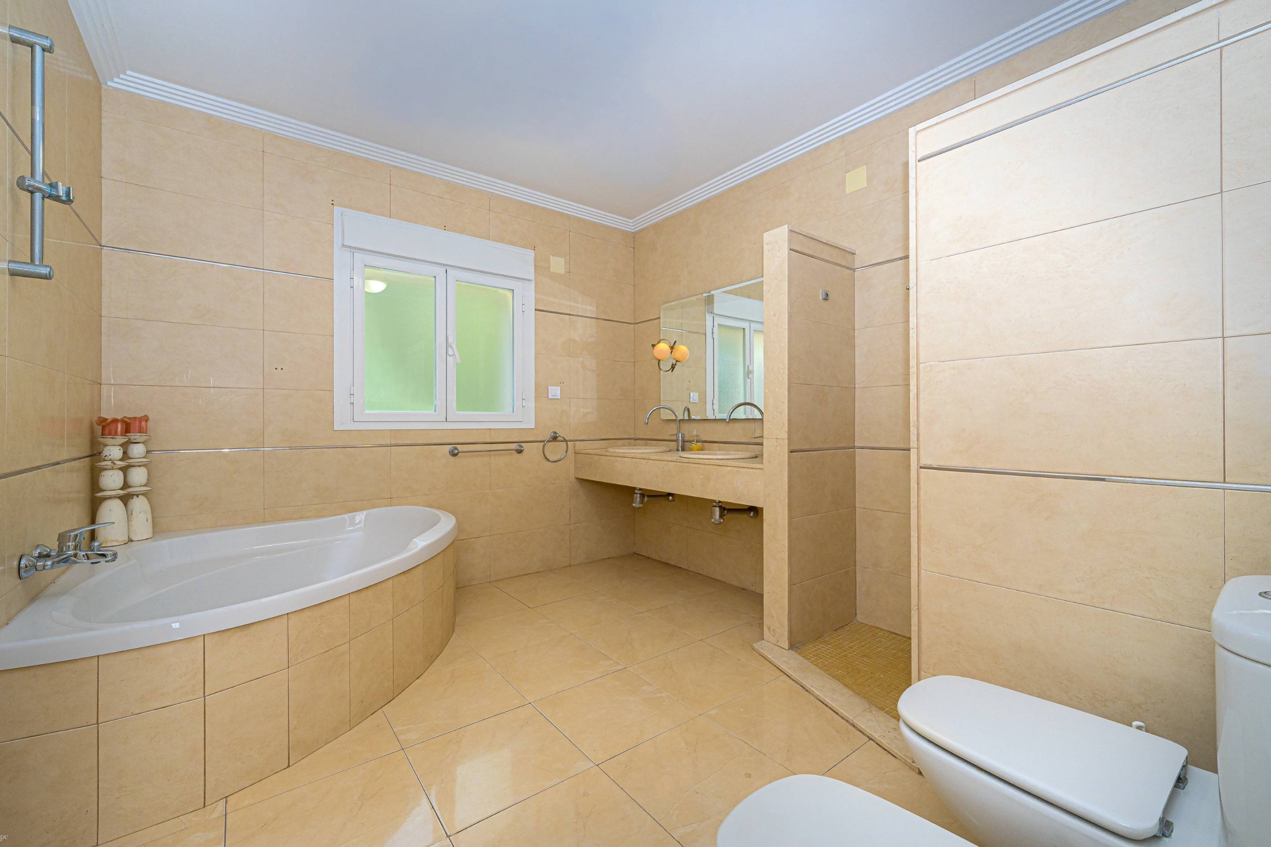 Villa for sale in Beniarbeig