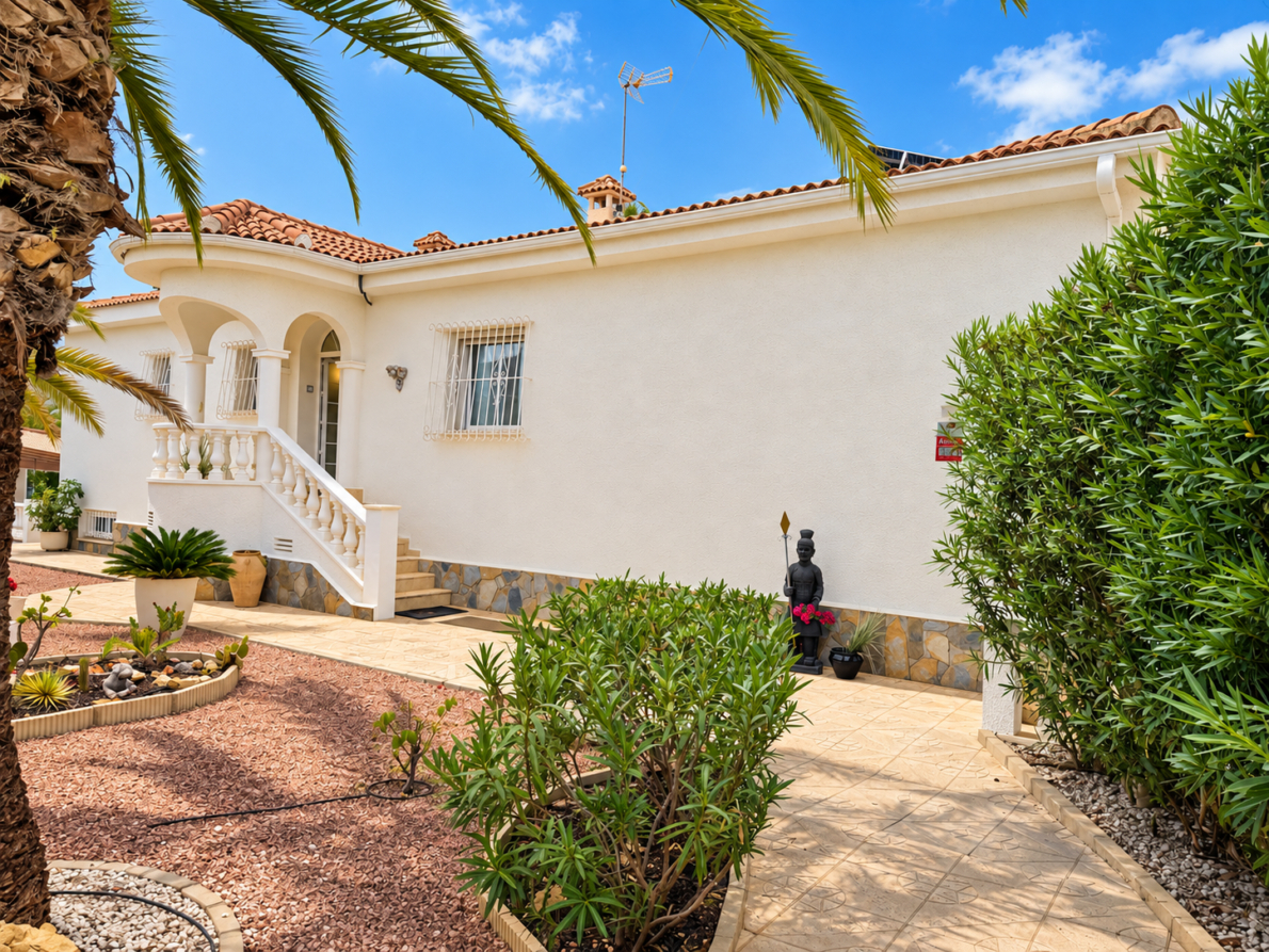 Villa for sale in Ciudad Quesada