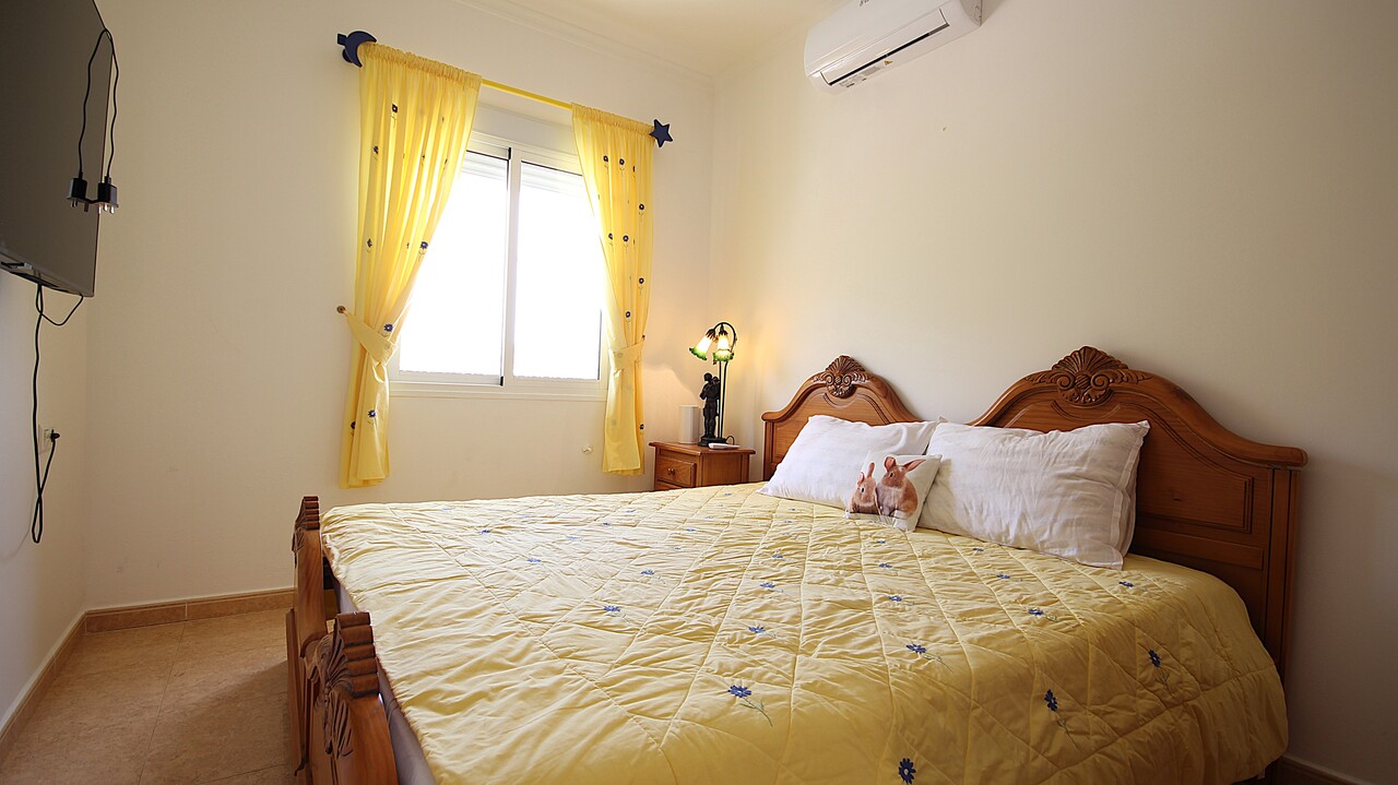 Villa for sale in Sagra