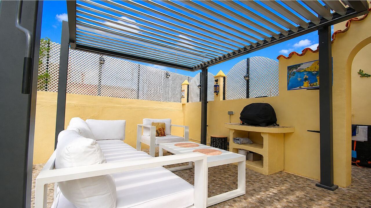 Villa for sale in Sagra