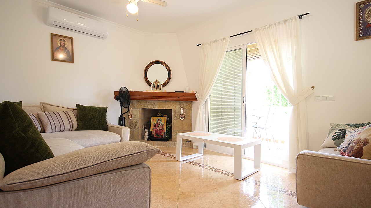 Villa for sale in Sagra
