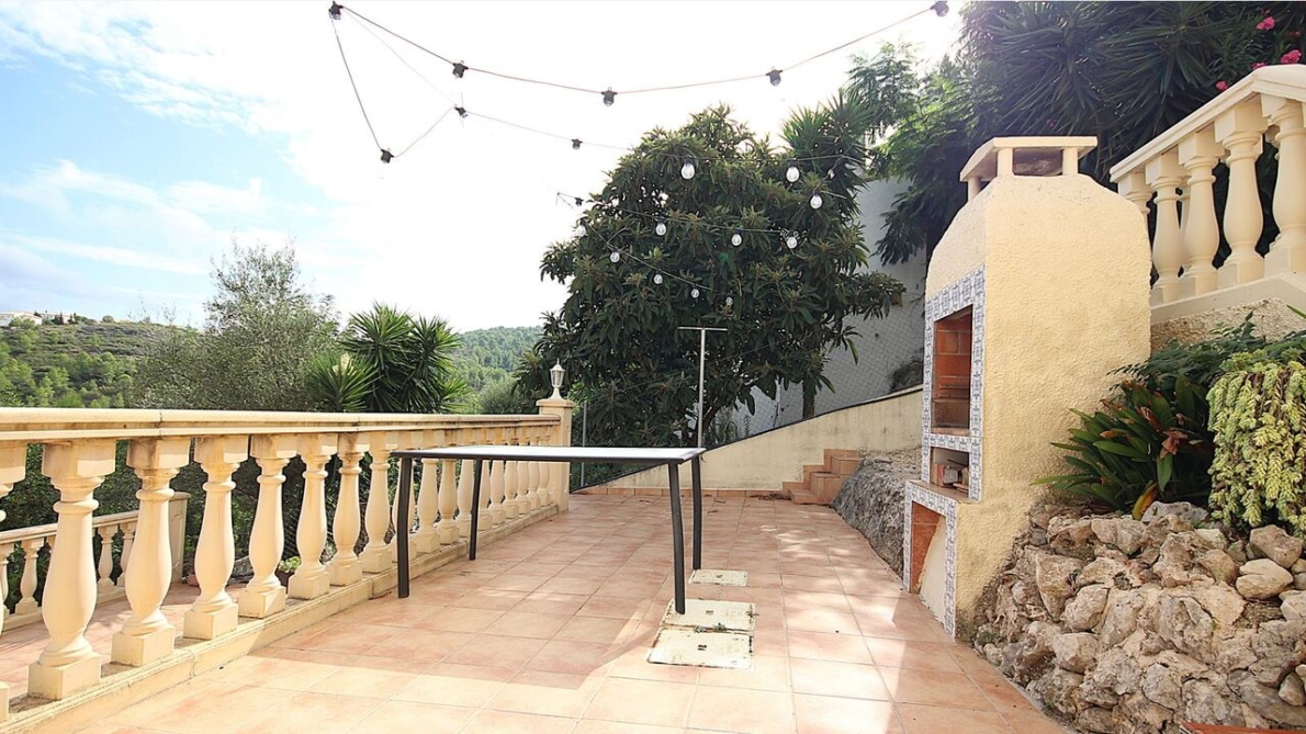 Villa for sale in Orba