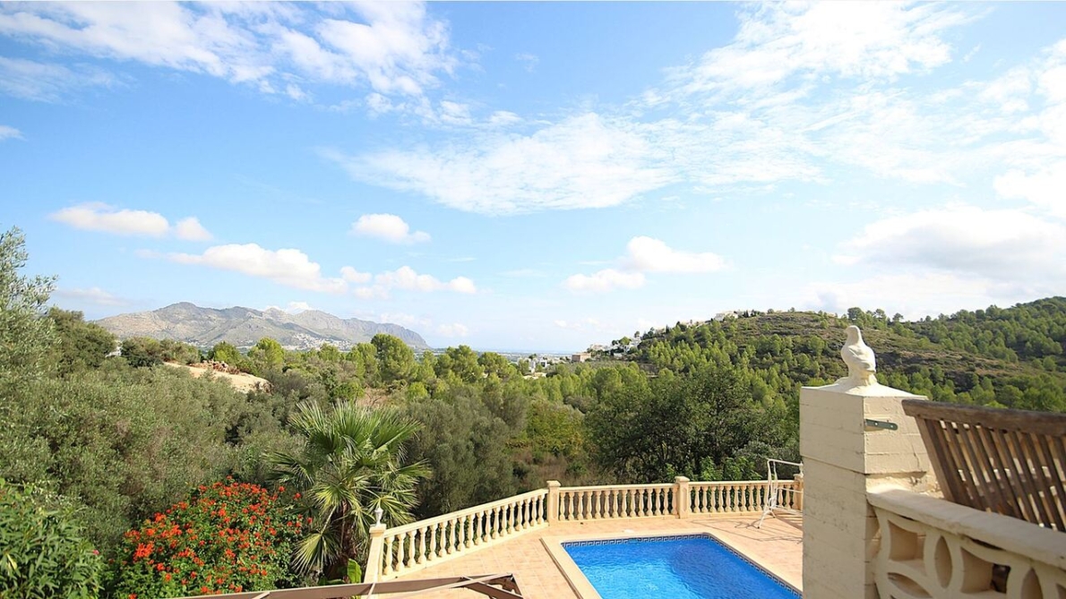 Villa for sale in Orba