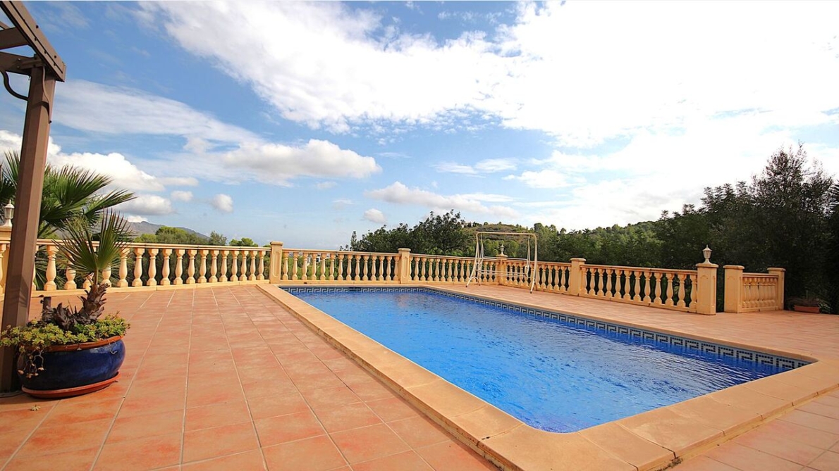 Villa for sale in Orba