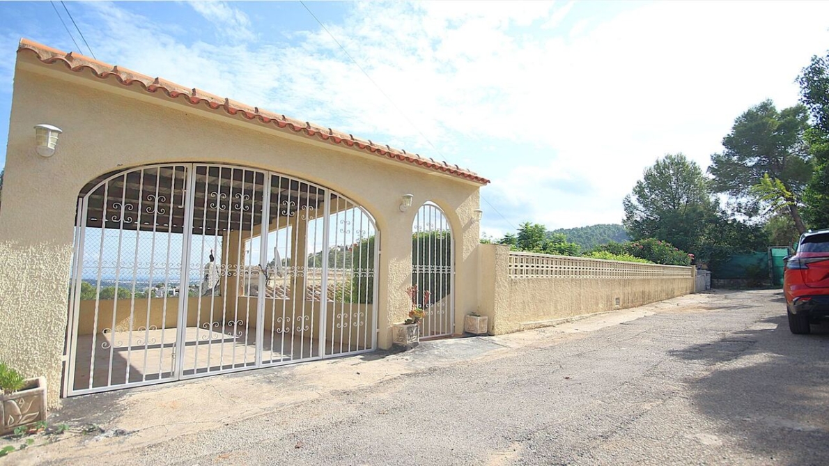 Villa for sale in Orba