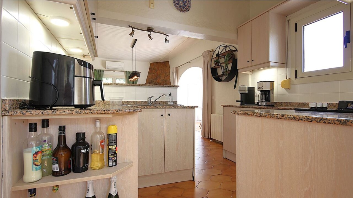 Villa for sale in Orba