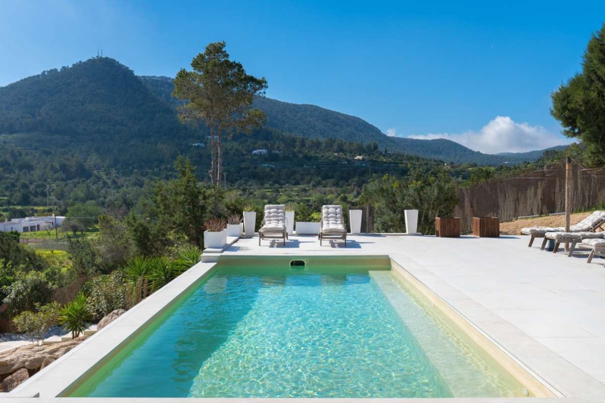 Villa for sale in Sant Josep de Sa Talaia