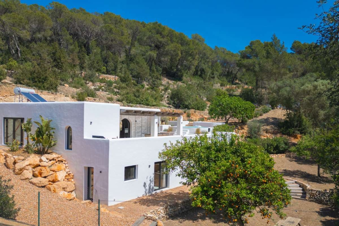 Villa for sale in Sant Llorenç de Balàfia