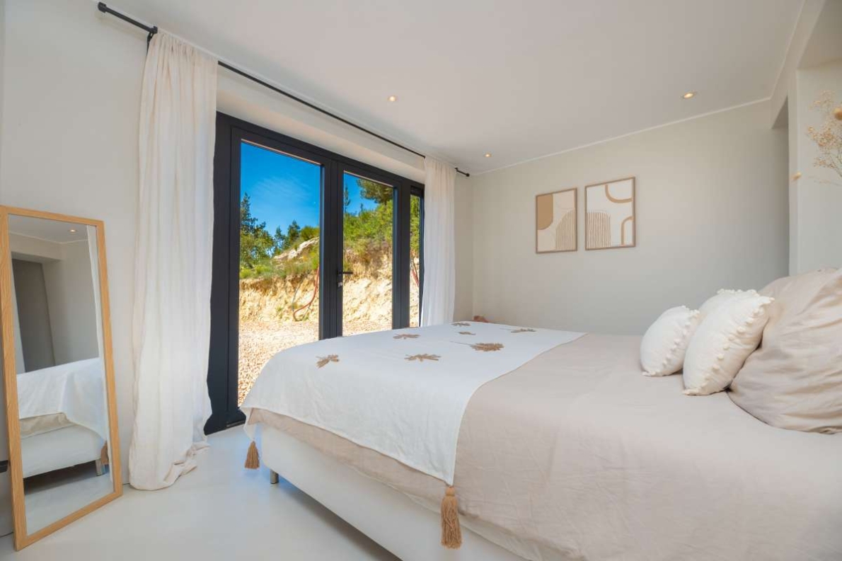 Villa for sale in Sant Llorenç de Balàfia