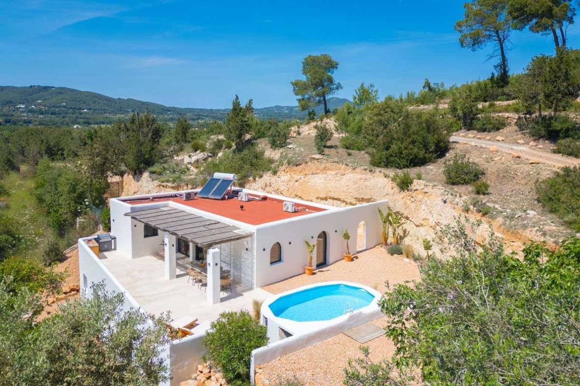 Villa for sale in Sant Llorenç de Balàfia
