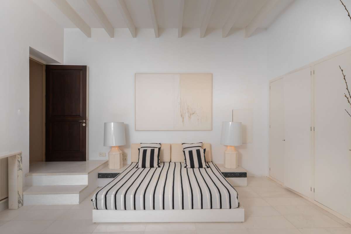 DP-91-751175-18 Villa for sale in Dalt Vila