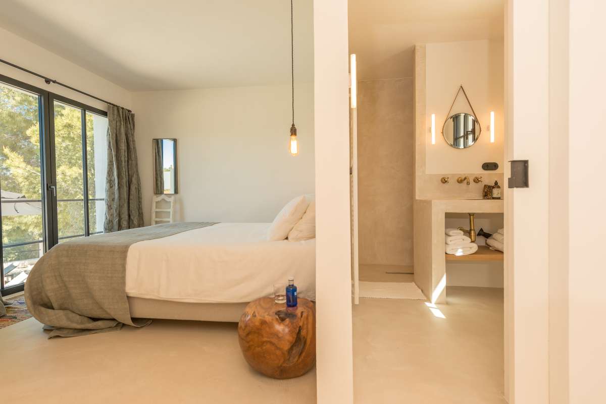 DP-91-753780-15 Villa for sale in Cala Tarida
