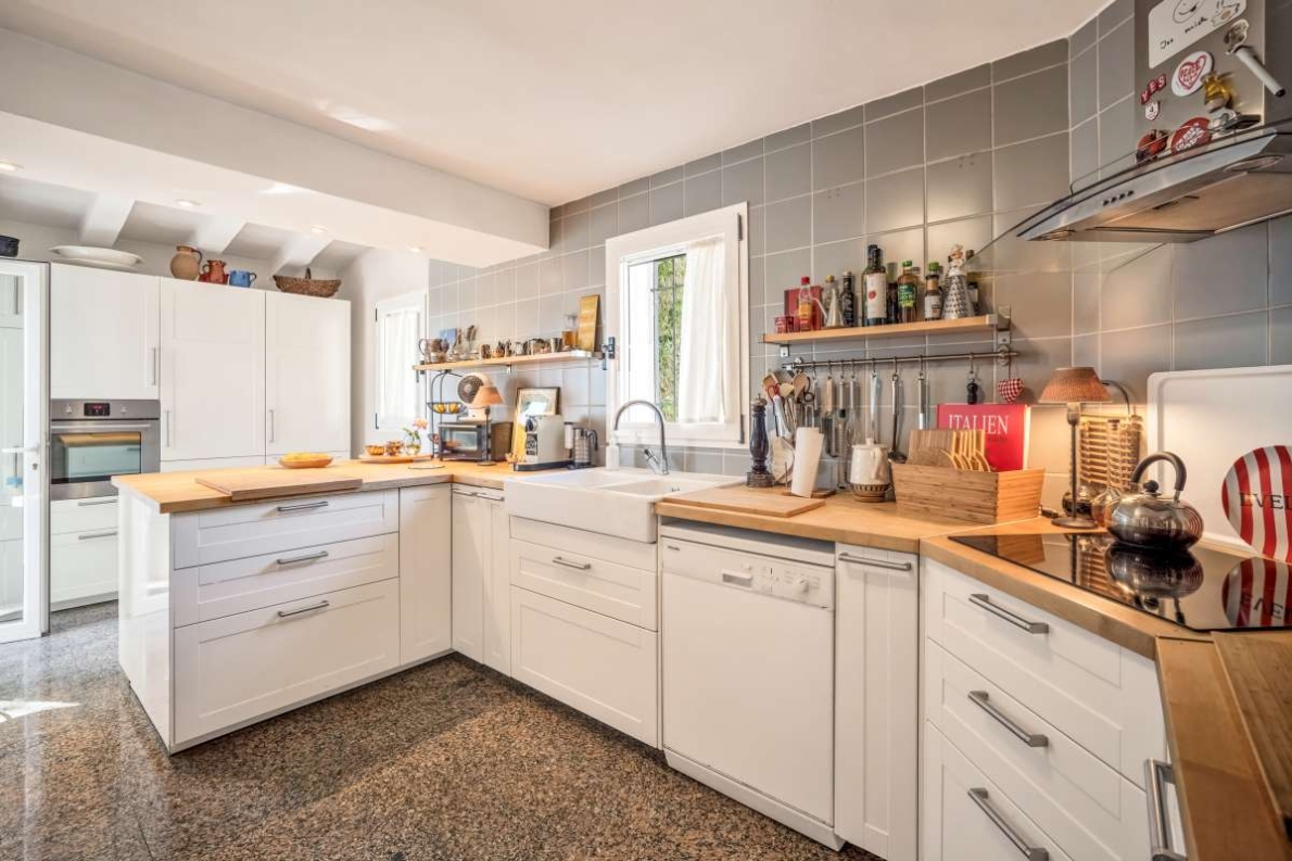 Villa for sale in Santa Eulalia