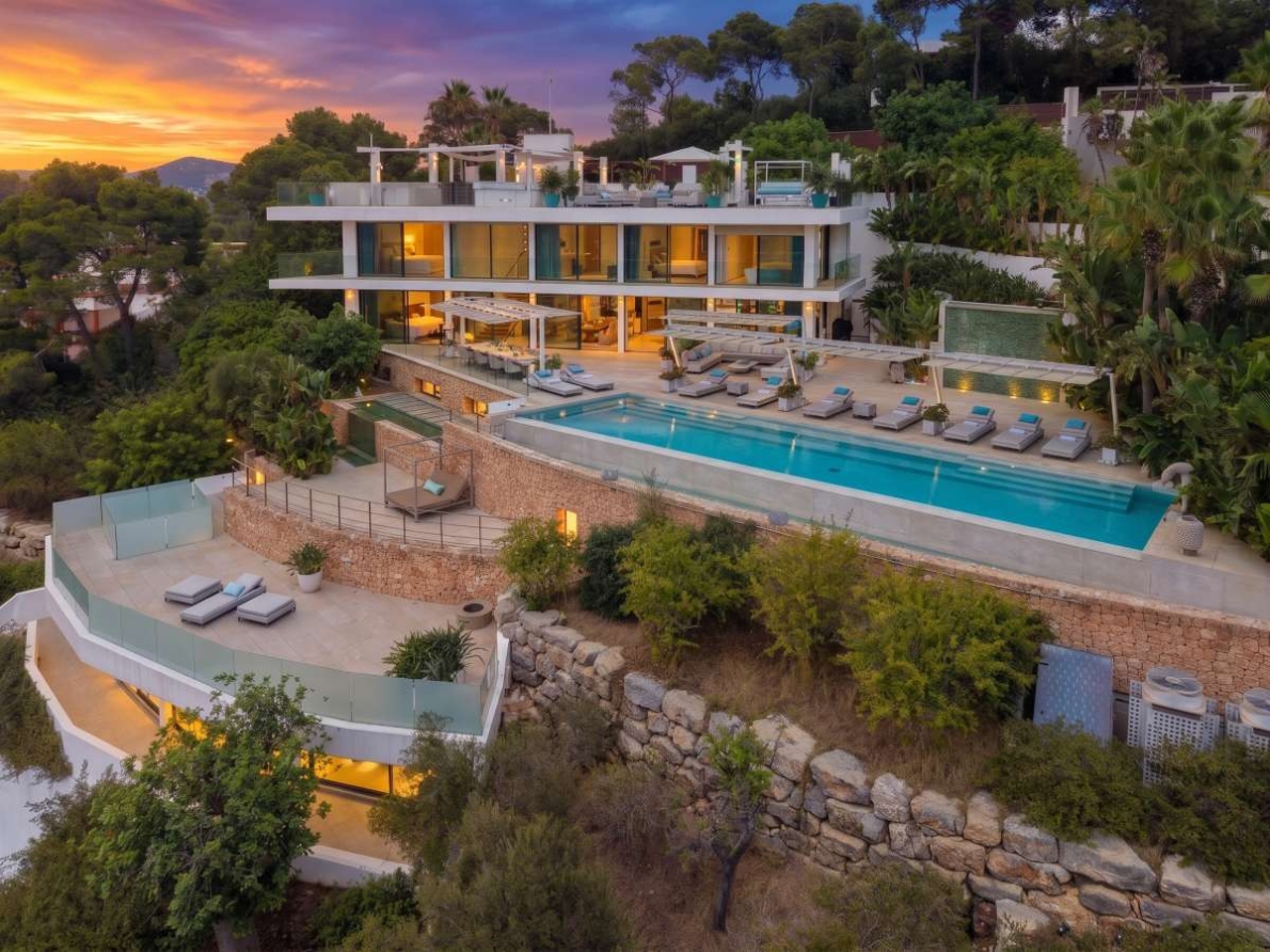 Villa for sale in Roca Llisa