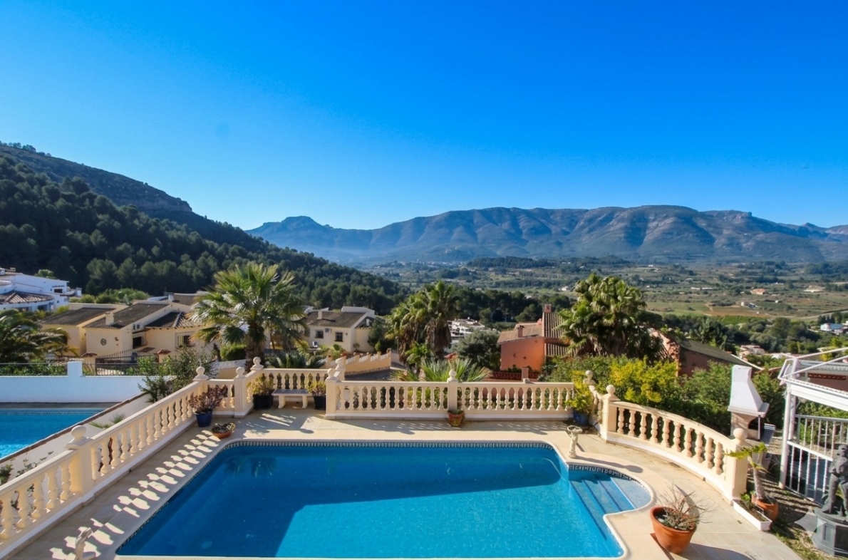 Villa for sale in Murla