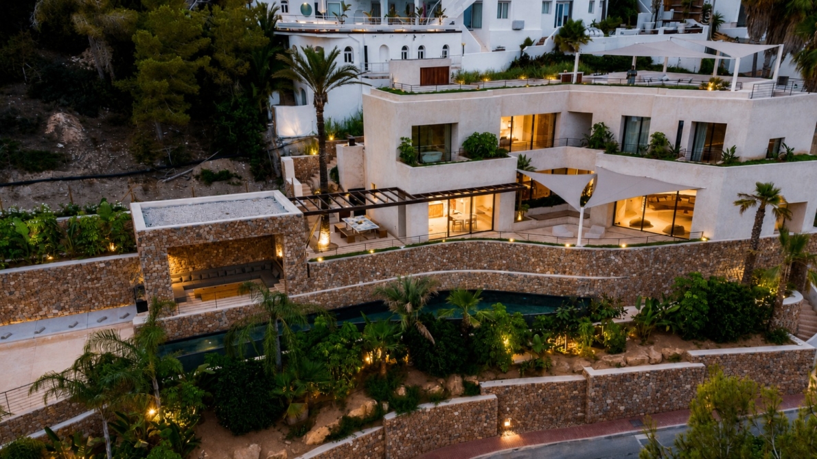 Villa for sale in Santa Eulària des Riu