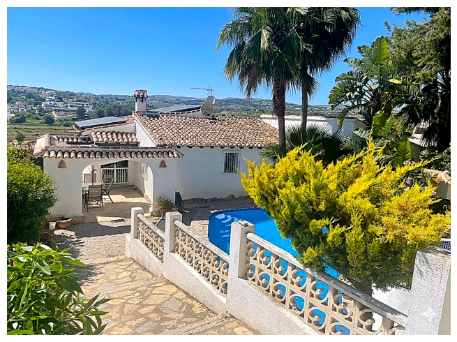 Villa for sale in Moraira