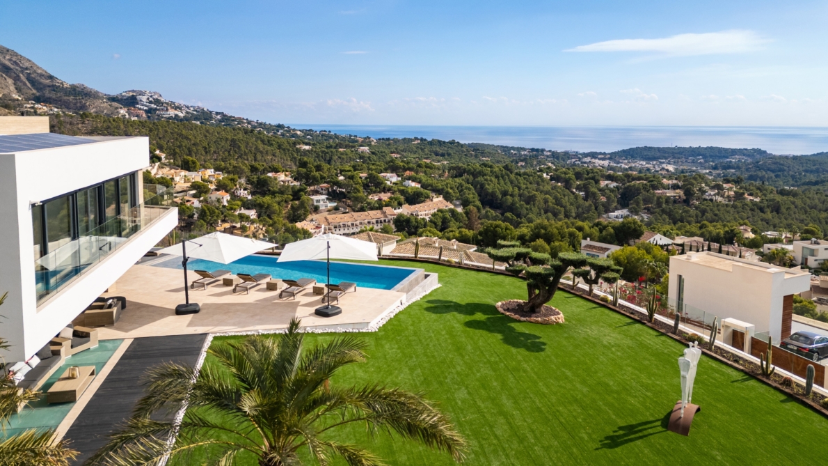 Villa for sale in Altea
