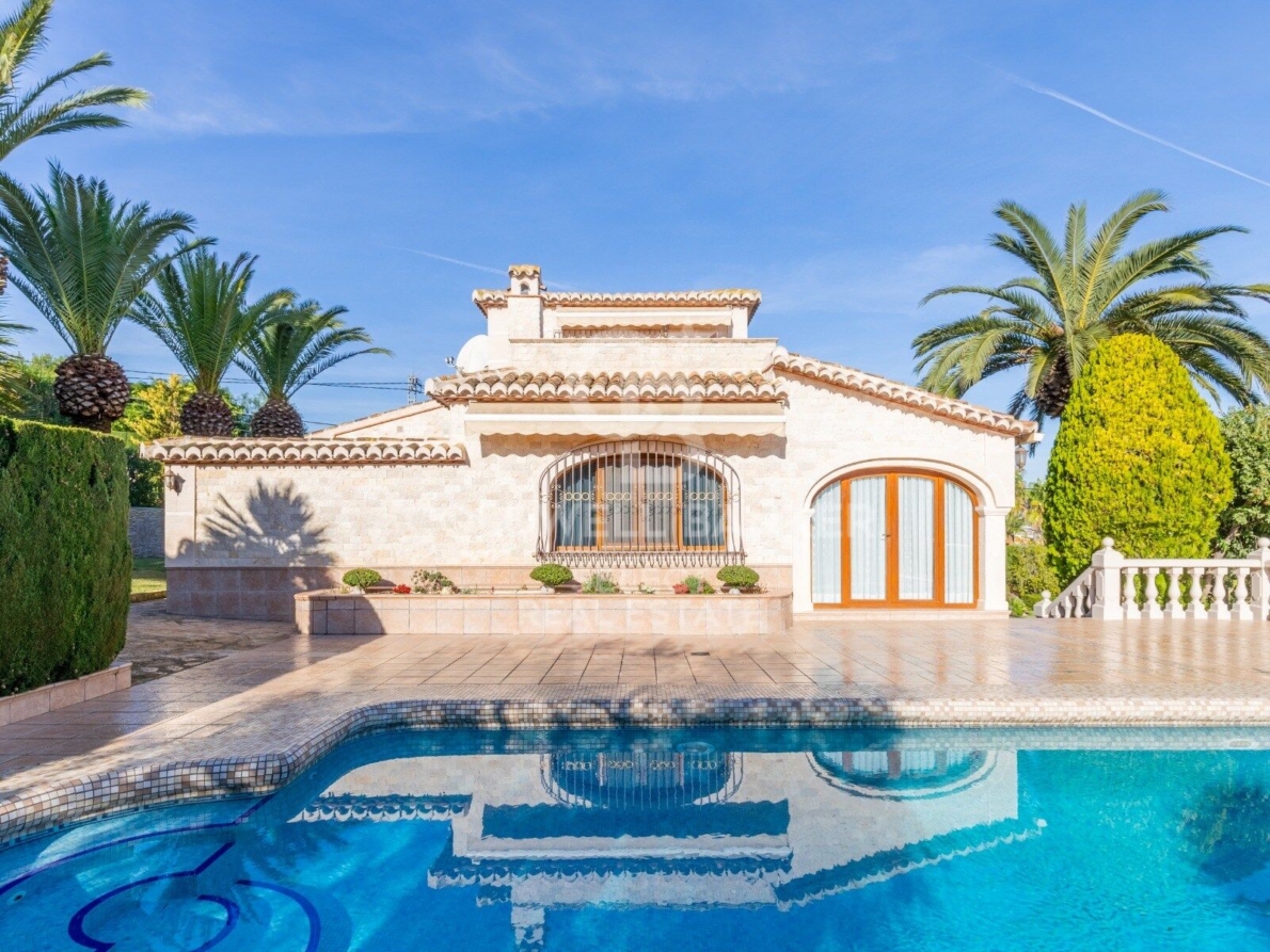 Villa for sale in Jávea / Xàbia