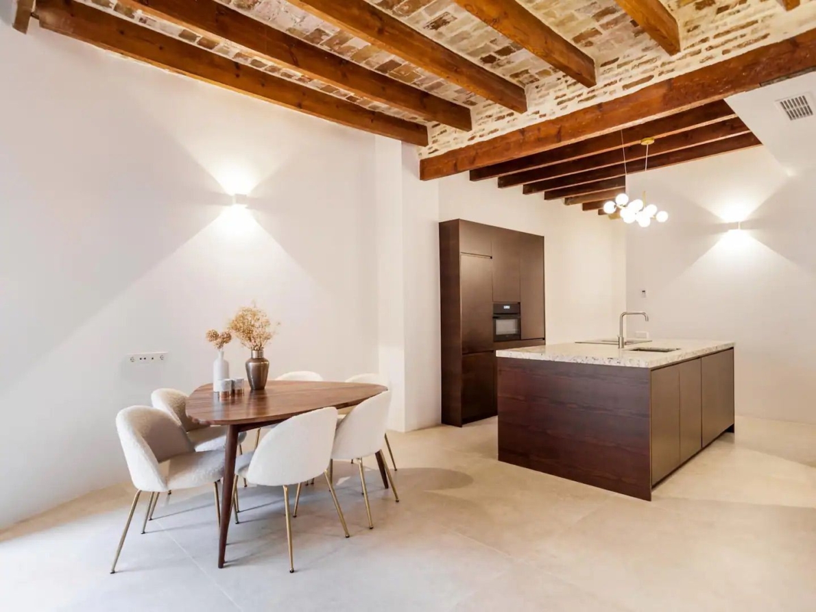 Renovated apartment Valencia city (8) Renovated apartment for sale in Valencia city