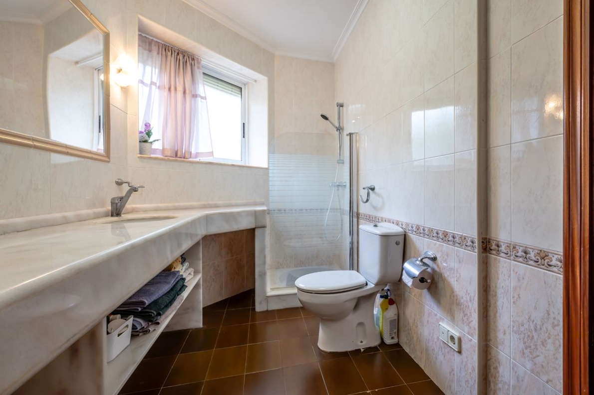 Villa for sale in Alzira (19) Villa with a view for sale in Alzira