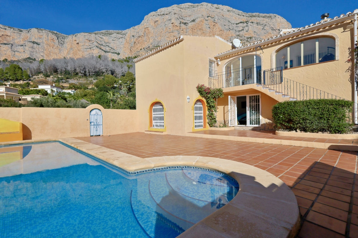 Villa for sale in Jávea / Xàbia