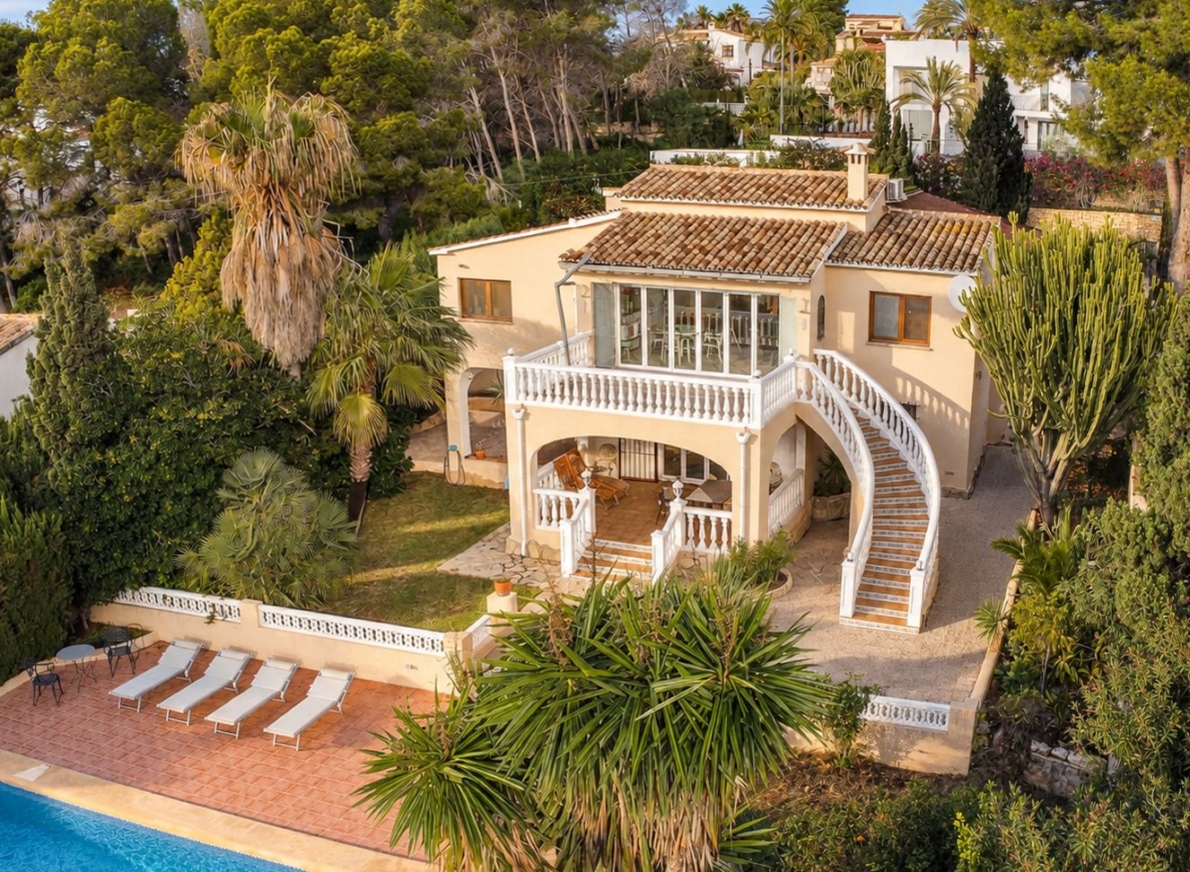 Villa for sale in Moraira