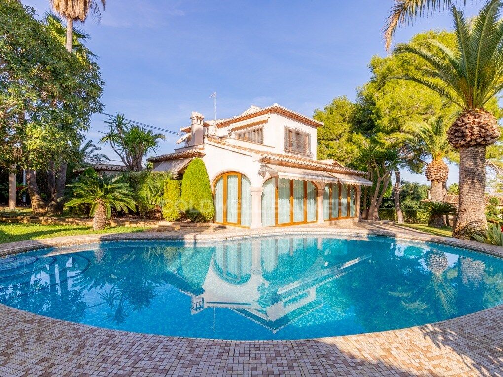 Villa for sale in Jávea / Xàbia