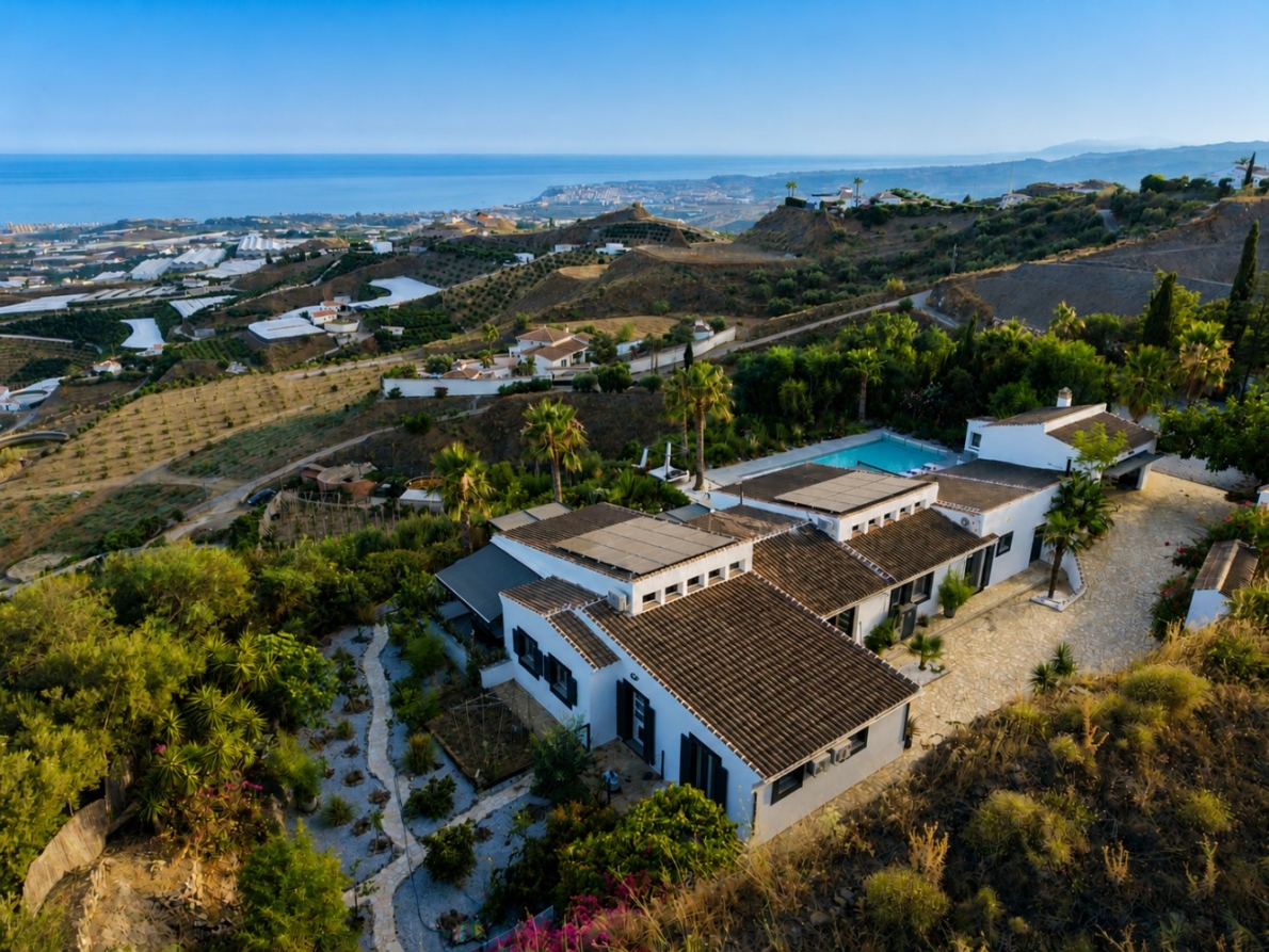 Villa for sale in Algarrobo