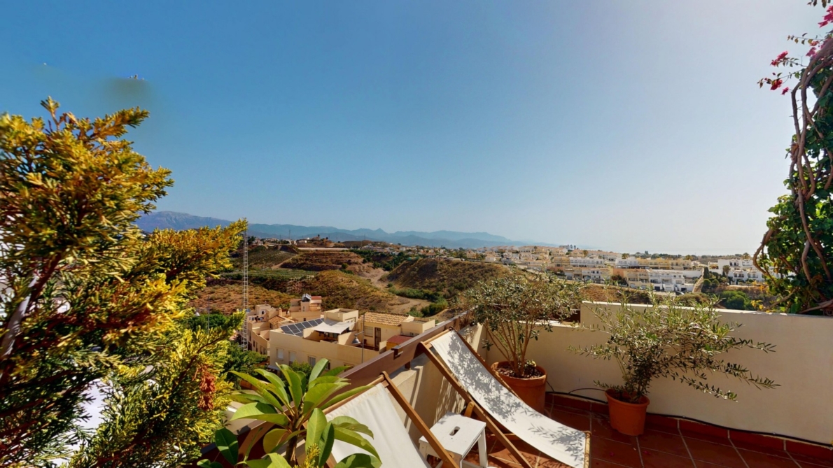 Semi-Detached for sale in Almayate