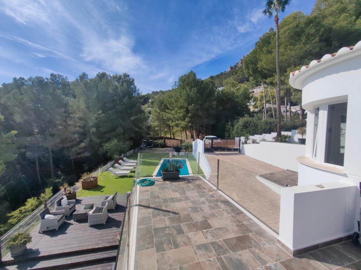 DP-02-ENJ-VI-00400-D-1 Villa for sale in Calpe / Calp