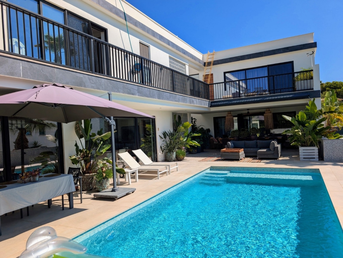 Villa for sale in Calpe