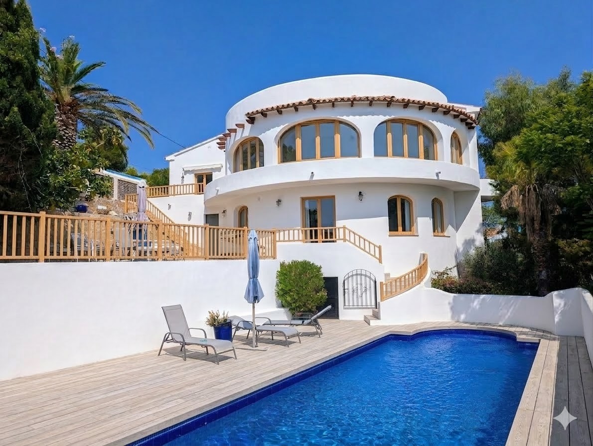 Villa for sale in Moraira