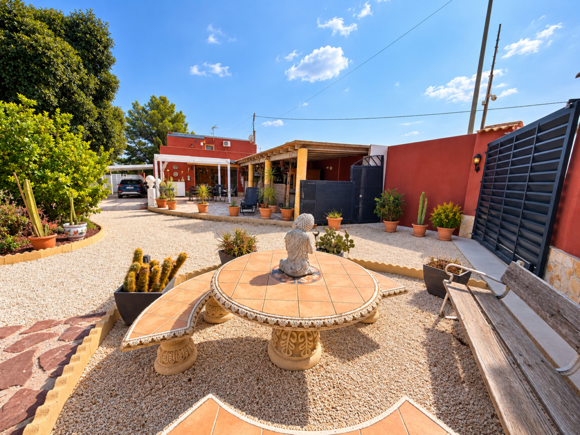 Finca for sale in Orihuela