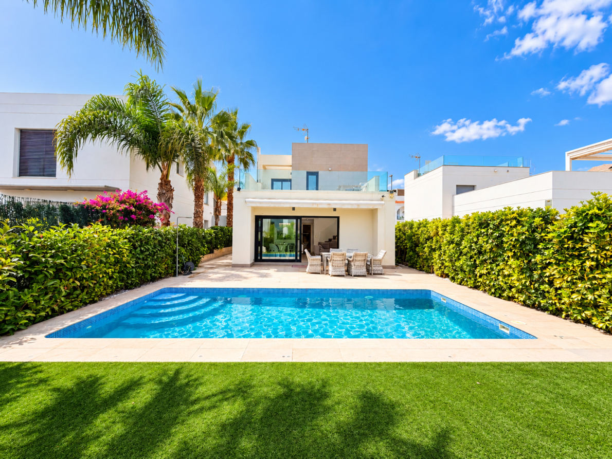 Villa for sale in Ciudad Quesada