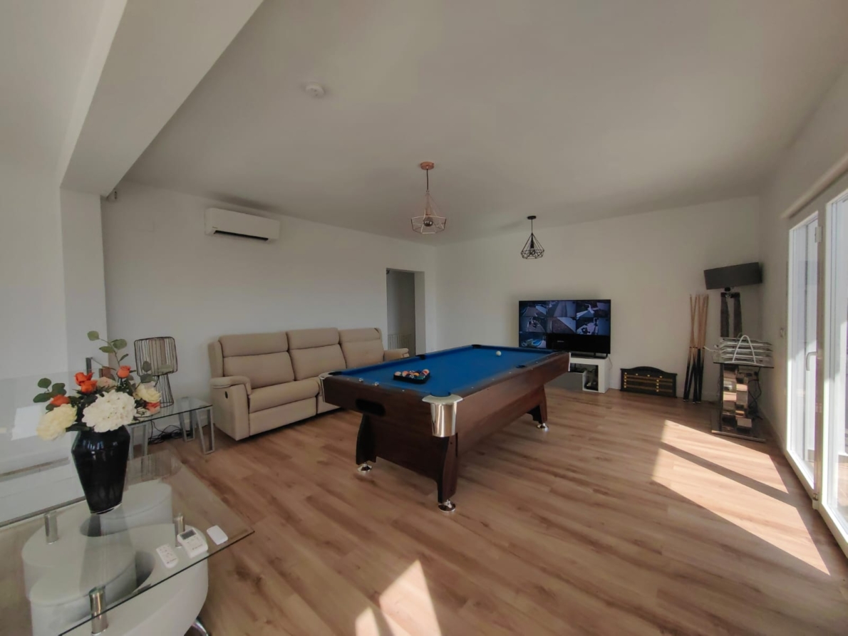 DP-02-ENJ-VI-00400-D-17 Villa for sale in Calpe / Calp