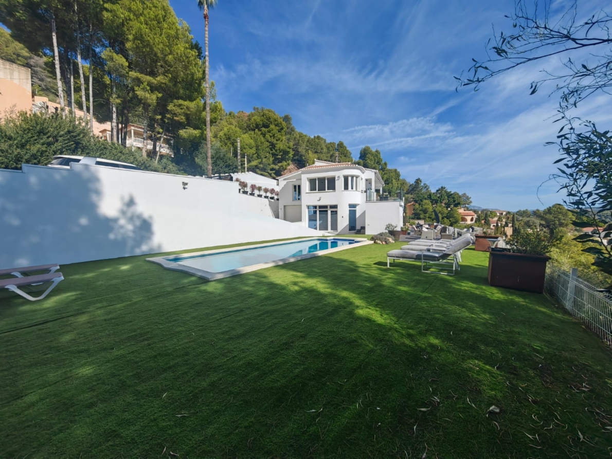 DP-02-ENJ-VI-00400-D-6 Villa for sale in Calpe / Calp
