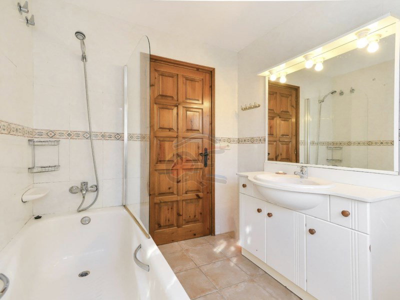 DP-37-1537-VCA-69-16 Villa for sale in Calonge