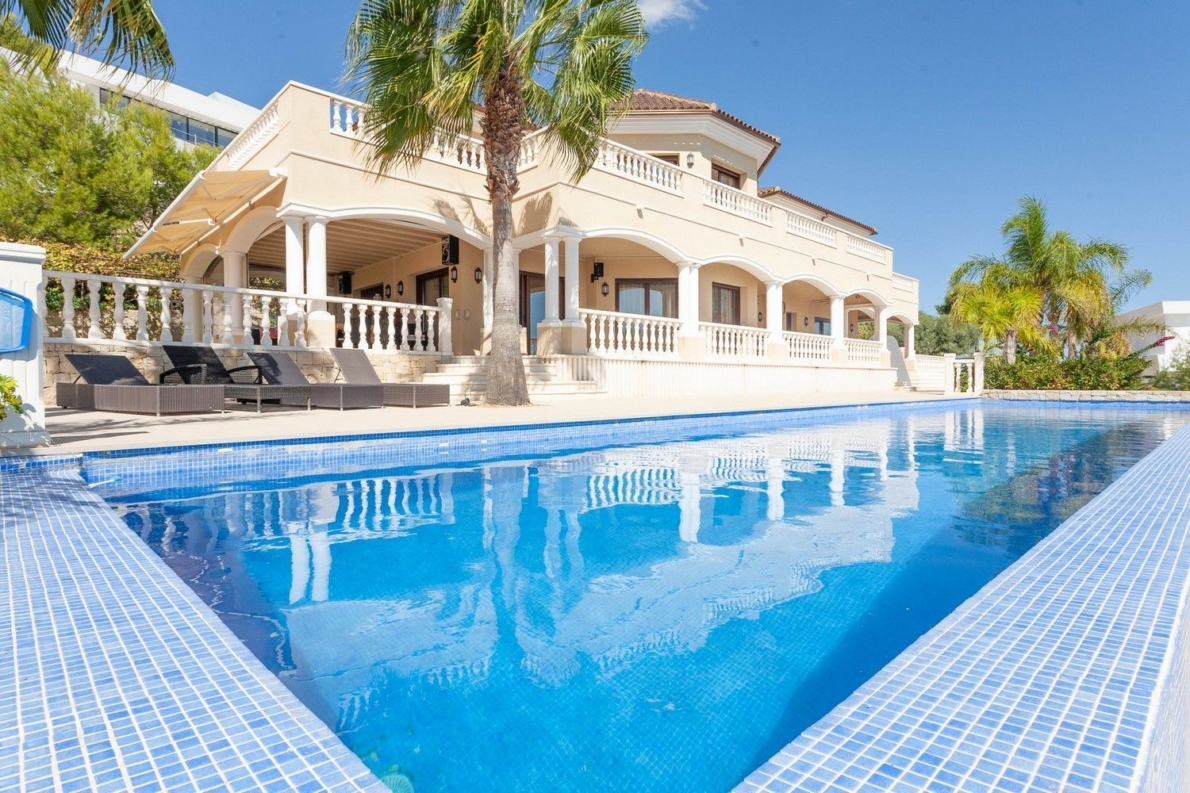 Villa for sale in Benissa