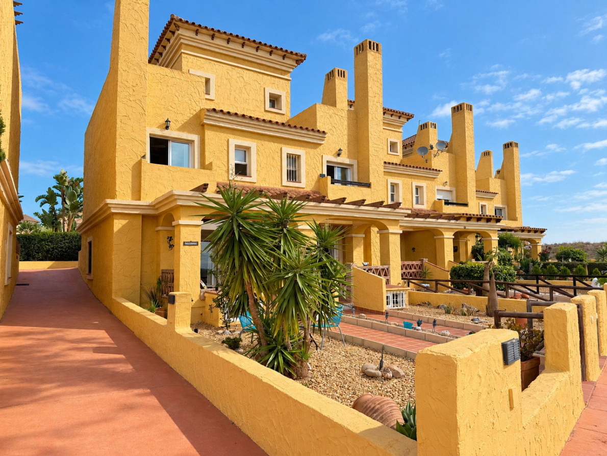 duplex for sale in Valle del Este