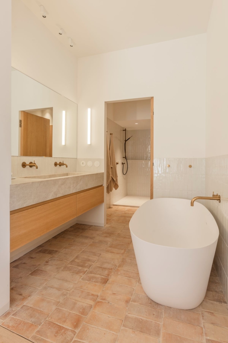 Apartment for sale in Valencia City (18) Renovated apartment for sale in Valencia city